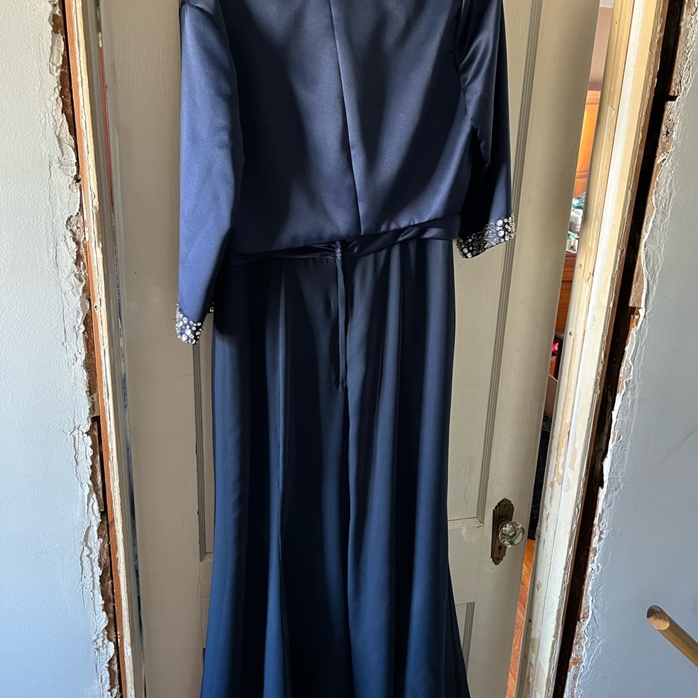 Elegant Navy Blue Evening Gown with Jacket - EUC - Picture 2 of 9